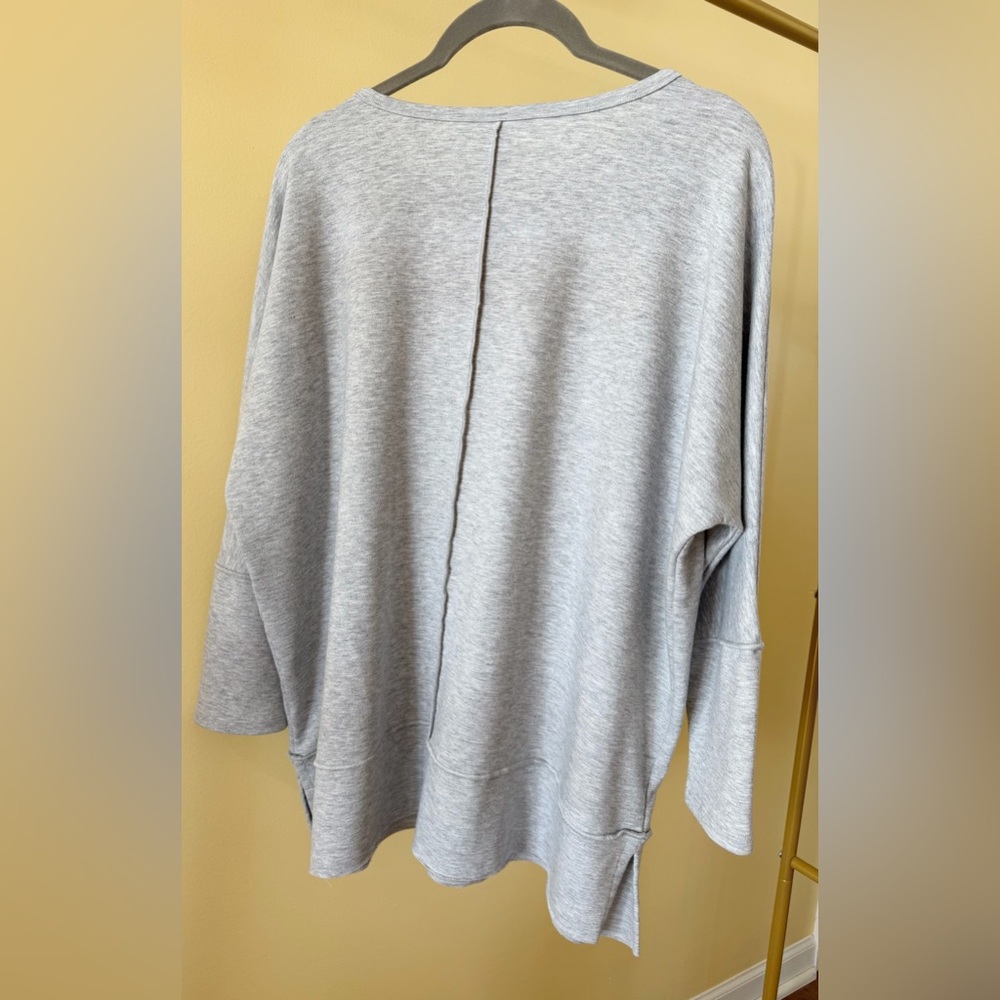 SPANX Light Gray Women's Crew Neck Tunic Shirt - Picture 3 of 3